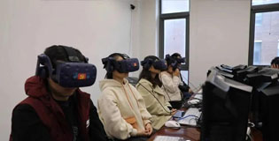 VR助力新时代思政课教学入脑入心